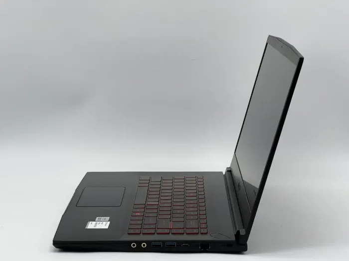 Ігровий ноутбук Б-класу MSI GF63 Thin 11SC MS-16R6 / 15.6" (1920x1080) IPS / Intel Core i5-11400H (6 (12) ядер по 2,7 - 4,5 ГГц) / 16 ГБ DDR4 / 960 ГБ SSD / nVidia GeForce GTX 1650 Max-Q, 4 ГБ GDDR6, 128-біт / WebCam б/в - зображення 4