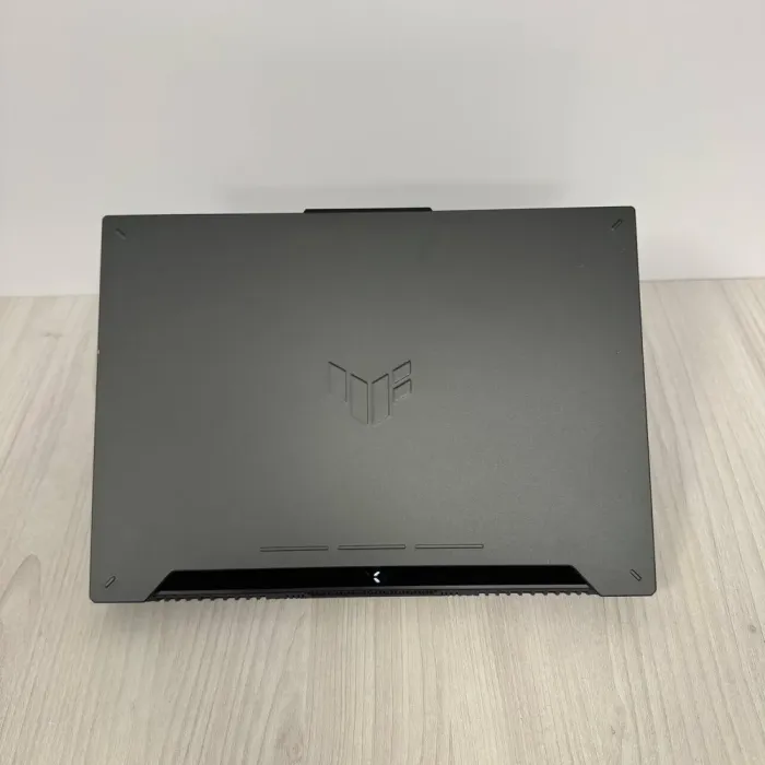 Ігровий ноутбук Asus TUF Gaming A15 FA507NV / 15.6" (1920x1080) IPS / AMD Ryzen 7 7735HS (8 (16) ядер по 3.2 - 4.75 GHz) / 16 GB DDR5 / 1000 GB SSD NVMe / nVidia GeForce RTX 4060, 8 GB GDDR6, 128-bit / WebCam б/в - зображення 3