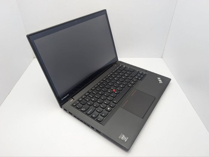 Ноутбук Lenovo ThinkPad T440s / 14" (1920x1080) IPS Touch / Intel Core i7-4600U (2 (4) ядра по 2.1 - 3.3 GHz) / 8 GB DDR3 / 256 GB SSD / Intel HD Graphics 4400 / WebCam б/в - изображение 6
