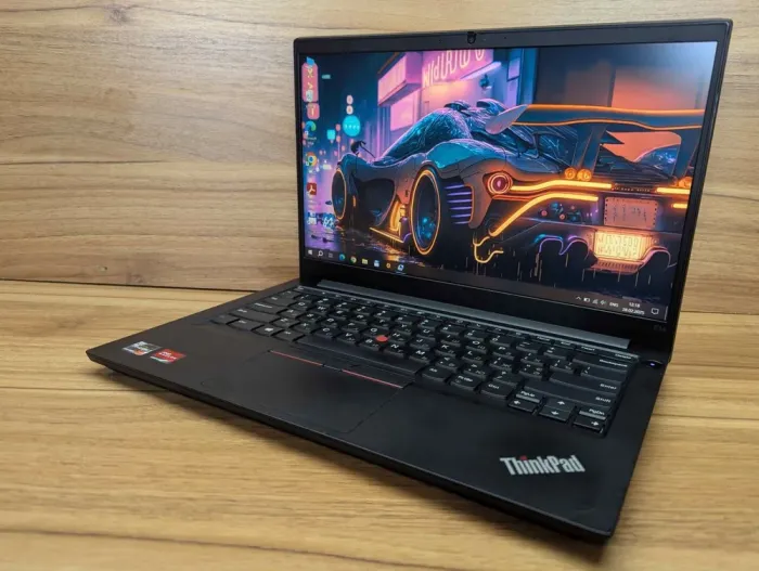 Ультрабук Б-клас Lenovo ThinkPad E14 Gen 2 / 14" (1920x1080) IPS / AMD Ryzen 7 4700U (8 ядер по 2.0 - 4.1 GHz) / 16 GB DDR4 / 512 GB SSD / AMD Radeon Graphics 448SP / WebCam / Windows 10 б/в - зображення 6