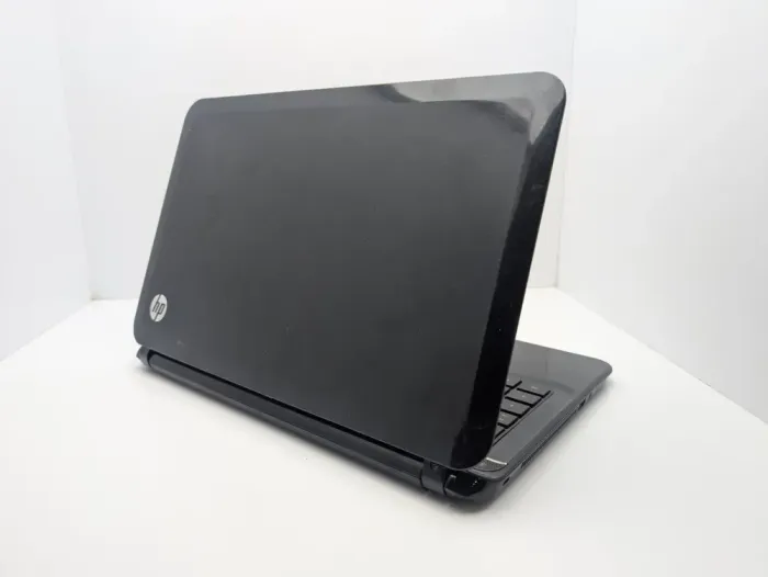 Ноутбук HP Pavilion SleekBook 14 / 14" (1366x768) TN / Intel Core i3-3217U (2 (4) ядра по 1.8 GHz) / 6 GB DDR3 / 240 GB SSD / Intel HD Graphics 4000 / WebCam б/в - зображення 7