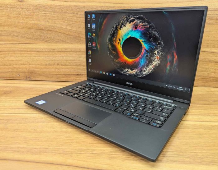 Ультрабук Dell Latitude 7370 / 13.3" (1920x1080) IPS / Intel Core m7-6Y75 (2 (4) ядра по 1.2 - 3.1 GHz) / 16 GB DDR3 / 512 GB SSD / Intel HD Graphics 515 / mHDMI / Windows 10 б/в - зображення 5