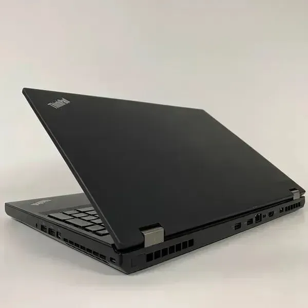 Мобільна робоча станція Lenovo ThinkPad P51 / 15.6" (3840x2160) IPS / Intel Xeon E3-1505M v6 (4 (8) ядра по 3-4 GHz) / 16 GB DDR4 / 512 GB SSD / nVidia Quadro M2200, 4 GB GDDR5, 128-bit / WebCam / TouchID б/в - зображення 8