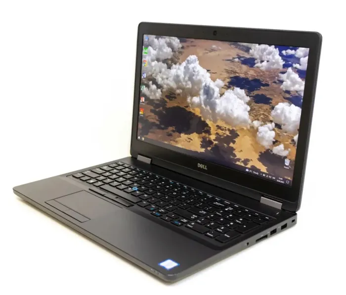 Робоча станція Dell Precision 3510 / 15.6" IPS / Intel Core i7-6820HQ (4(8) ядра по 2.7-3.6 GHz) / 4GB DDR4 / 120GB SSD / AMD FirePro W5130M, 2GB GDDR5, 128-bit / WebCam / HDMI б/в - зображення 4