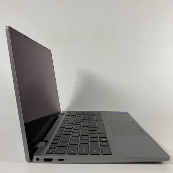 Ноутбук-трансформер Б-клас Dell Latitude 3330 / 13.3" (1920x1080) IPS Touch / Intel Core i5-1155G7 (4 (8) ядра по 2.5 - 4.5 GHz) / 8 GB DDR4 / 512 GB SSD / Intel Iris Xe Graphics / WebCam / HDMI б/в - зображення 4