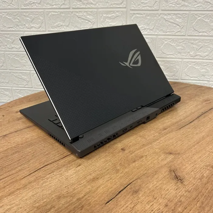 Ігровий ноутбук Б-клас Asus Rog Strix G513QR / 15.6" (1920x1080) IPS / AMD Ryzen 7 5800H (8 (16) ядер по 3.2 - 4.4 GHz) / 16 GB DDR4 / 1000 GB SSD NVMe / nVidia GeForce RTX 3070, 8 GB GDDR6, 256-bit б/в - зображення 6