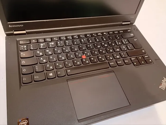 Ноутбук Б-клас Lenovo ThinkPad T440p / 14" (1366x768) TN / Intel Core i5-4200U (2 (4) ядра по 1.6 - 2.6 GHz) / 8 GB DDR3 / 120 GB SSD / nVidia GeForce GT 730M, 2 GB DDR3, 64-bit / WebCam / АКБ не тримає б/в - зображення 7