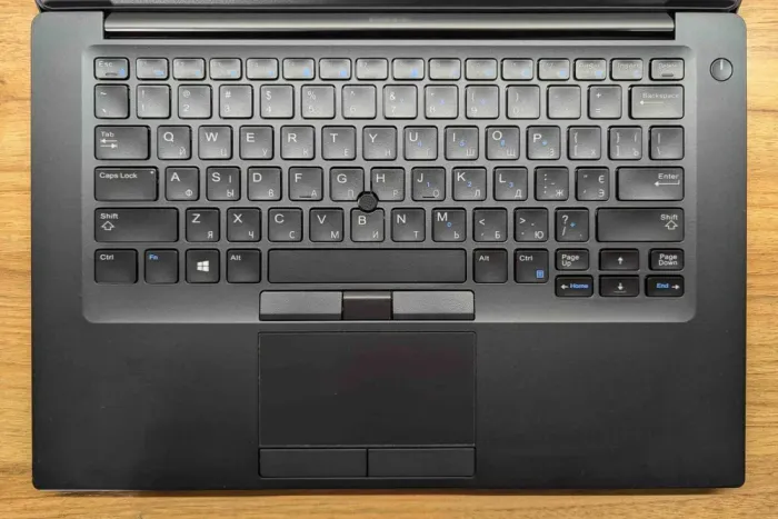 Ультрабук Dell Latitude 7490 / 14" (1920x1080) IPS / Intel Core i7-8650U (4 (8) ядра по 1.9 - 4.2 GHz) / 16 GB DDR4 / 480 GB SSD / Intel UHD Graphics 620 / HDMI / WebCam / Windows 10 б/в - зображення 3