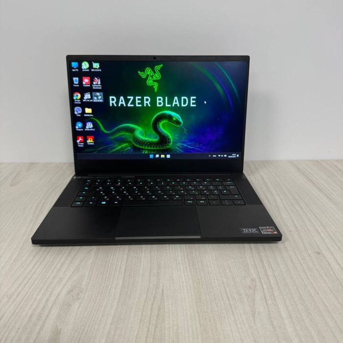 Ігровий ноутбук Razer Blade 14 RZ09-0370 / 14" (2560x1440) IPS / AMD Ryzen 9 5900HX (8 (16) ядер по 3.3 - 4.6 GHz) / 16 GB DDR4 / 1000 GB SSD NVMe / nVidia GeForce RTX 3080, 8 GB GDDR6, 256-bit / WebCam б/в - зображення 2