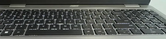 Ноутбук Dell Precision 3570 / 15.6" (1920x1080) IPS / Intel Core i5-1250P (12 (16) ядер по 3.3 - 4.4 GHz) / 16 GB DDR4 / 256 GB SSD + 256 GB SSD / Intel Iris Xe Graphics / WebCam б/в - зображення 9