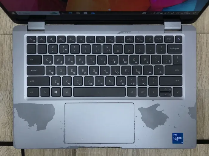 Ультрабук Б-клас Dell Latitude 5320 / 13.3" (1920x1080) IPS Touch / Intel Core i5-1145G7 (4 (8) ядра по 2.6 - 4.4 GHz) / 8 GB DDR4 / 256 GB SSD M.2 / Intel Iris Xe Graphics / WebCam / USB 3.2 / HDMI / Windows 10 б/в - зображення 5