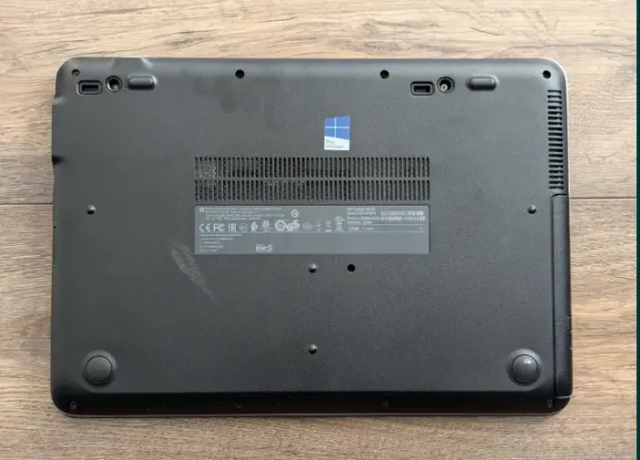 Ноутбук HP ProBook 640 G2 / 14" (1366x768) TN / Intel Core i5-6300U (2 (4) ядра по 2.4 - 3.0 GHz) / 8 GB DDR4 / 128 GB SSD / Intel HD Graphics 520 / WebCam / DisplayPort б/в - зображення 7