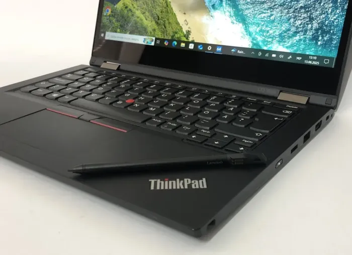 Ультрабук-трансформер Б-клас Lenovo Thinkpad L13 Yoga Gen 2 / 13.3" (1920x1200) IPS Touch / Intel Core i3-1115G4 (2 (4) ядра по 3.0 - 4.1 GHz) / 8 GB DDR4 / 256 GB SSD / Intel UHD Graphics / WebCam / Win 10 Pro б/в - зображення 10