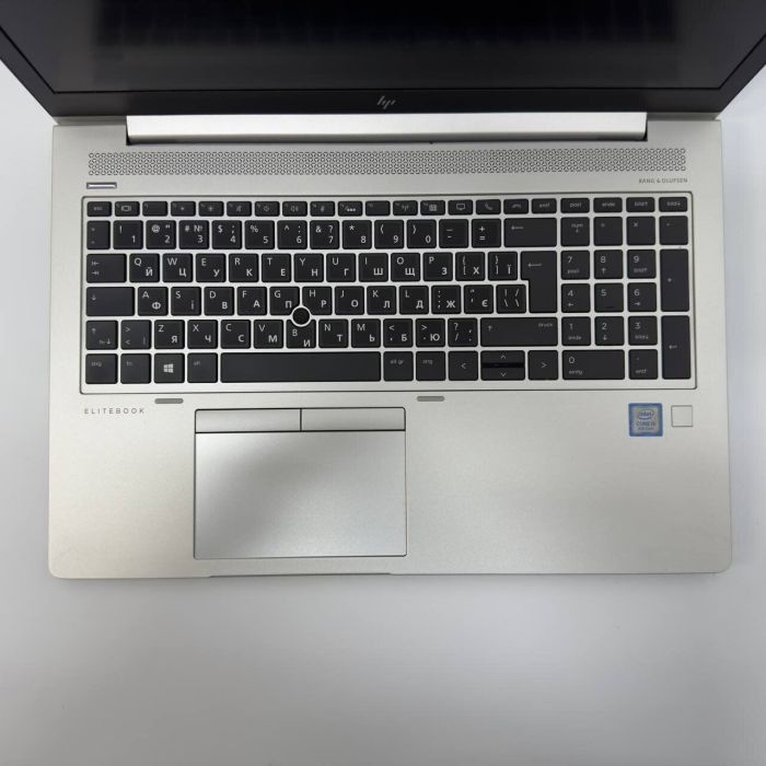 Ультрабук HP Probook 850 G5 / 15.6" (1920x1080) IPS / Intel Core i5-8350U (4 (8) ядра по 1.7 - 3.6 GHz) / 16 GB DDR4 / 256 GB SSD M.2 / Intel UHD Graphics 620 / WebCam б/в - зображення 4
