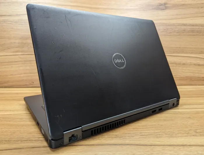 Ультрабук Dell Latitude 5480 / 14" (1366x768) TN / Intel Core i5-7300U (2 (4) ядра по 2.6 - 3.5 GHz) / 8 GB DDR4 / 256 GB SSD / Intel HD Graphics 620 / WebCam / Windows 10 б/в - зображення 6