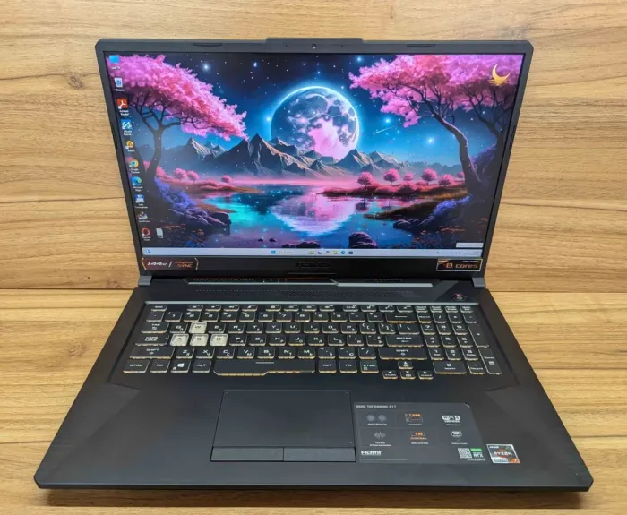 Ігровий ноутбук Asus TUF 706Q / 17.3" (1920x1080) IPS / AMD Ryzen 7 5800H (8 (16) ядер по 3.2 - 4.4 GHz) / 16 GB DDR4 / 512 GB SSD / nVidia GeForce RTX 3050 Ti, 4 GB GDDR6, 128-bit / WebCam / Windows 11 б/в - зображення 2