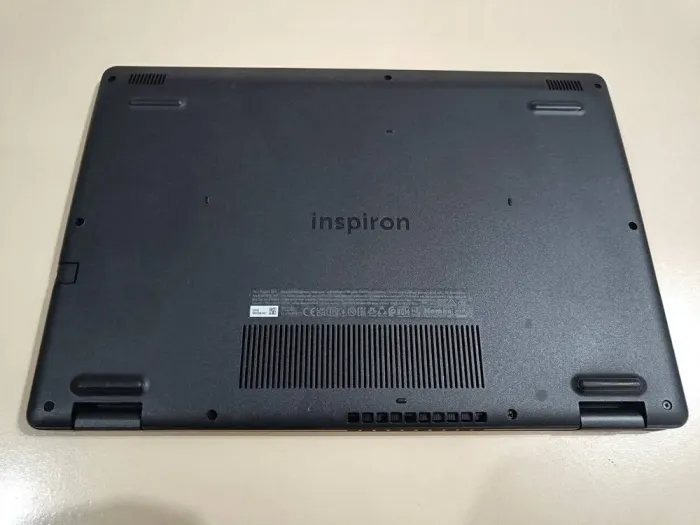 Ноутбук Dell Inspiron 3501 / 15.6" (1920x1080) IPS / Intel Core i5-1035G1 (4 (8) ядра 1.0 - 3.6 GHz) / 12 GB DDR4 / 256 GB SSD / Intel UHD Graphics / WebCam / Windows 11 Pro б/в - зображення 7