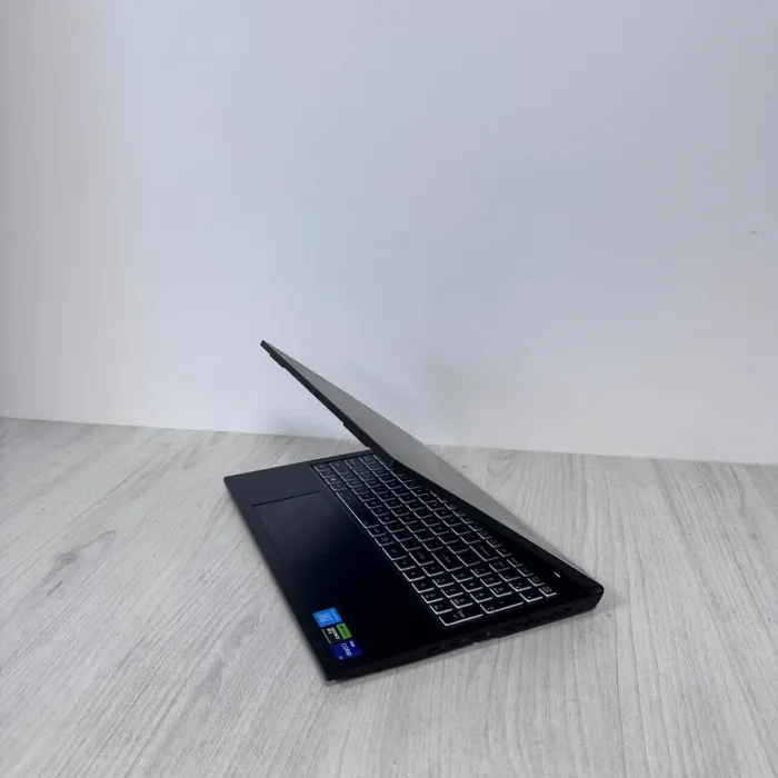 Ігровий ноутбук Gigabyte G5 KF5 / 15,6" (1920x1080) IPS / Intel Core i7-12650H (10 (16) ядер по 2,3 - 4,7 ГГц) / 32 ГБ DDR4 / 512 ГБ SSD / nVidia GeForce RTX 4060, 8 ГБ GDDR6, 128-біт / WebCam б/в - зображення 7