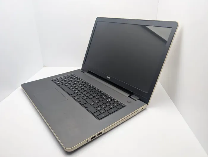 Ноутбук Dell Inspiron 15-5755 / 17.3" (1600x900) TN / AMD A8-7410 (4 ядра по 2.2 - 2.5 GHz) / 6 GB DDR3 / 240 GB SSD / AMD Radeon R5 Graphics / WebCam б/в - зображення 4