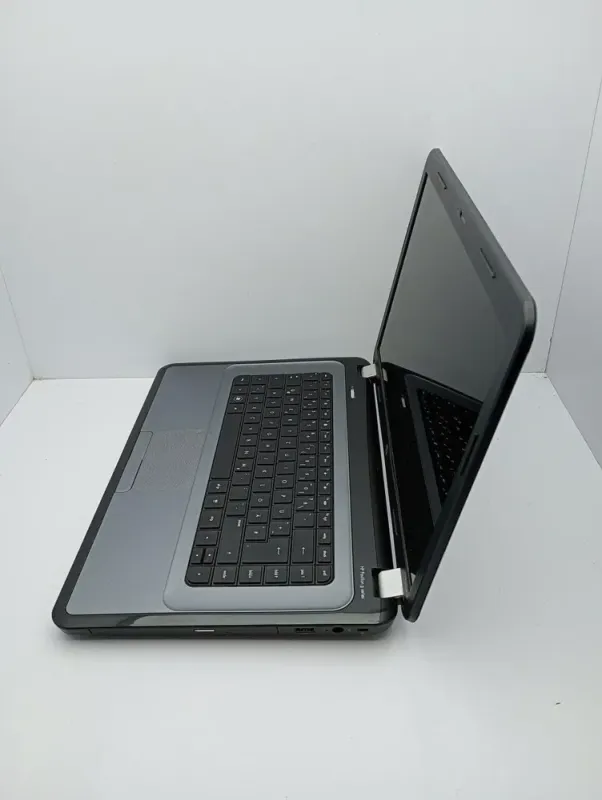 Ноутбук HP Pavilion g6-1000 / 15.6" (1366x768) TN / AMD A4-3300M (2 ядра по 1.9 - 2.5 GHz) / 6 GB DDR3 / 320 GB HDD / AMD Radeon HD 6480G / WebCam б/в - зображення 6