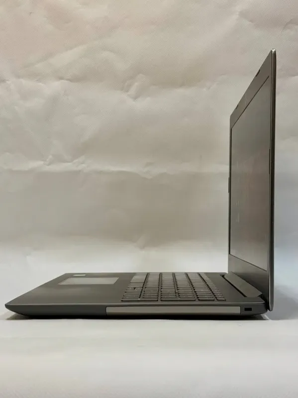 Ноутбук Lenovo IdeaPad 520-15IKB / 15.6" (1920x1080) IPS / Intel Core i7-8550U (4 (8) ядра по 1.8 - 4.0 GHz) / 16 GB DDR4 / 256 GB SSD / nVidia GeForce MX150, 2 GB GDDR3, 64-bit / WebCam / Windows 10 Pro б/в - зображення 5