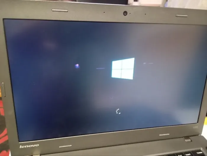 Ультрабук Б-клас Lenovo Thinkpad T450 / 14" (1920x1080) TN / Intel Core i5-5200U (2 (4) ядра по 2.2 - 2.7 GHz) / 8 GB DDR3 / 120 GB SSD / Intel HD Graphics 5500 / WebCam б/в - зображення 16