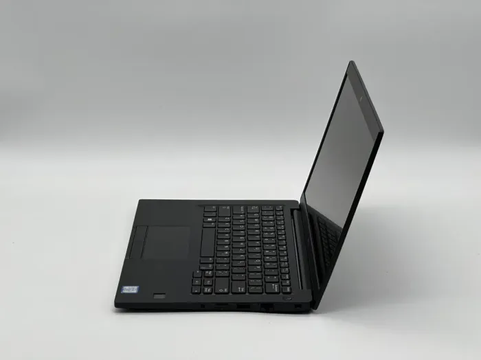 Ультрабук Dell Latitude 7390 / 13.3" (1920x1080) IPS / Intel Core i5-8350U (4 (8) ядра по 1.7 - 3.6 GHz) / 16 GB DDR4 / 250 GB SSD / Intel UHD Graphics 620 / WebCam / HDMI б/в - зображення 3