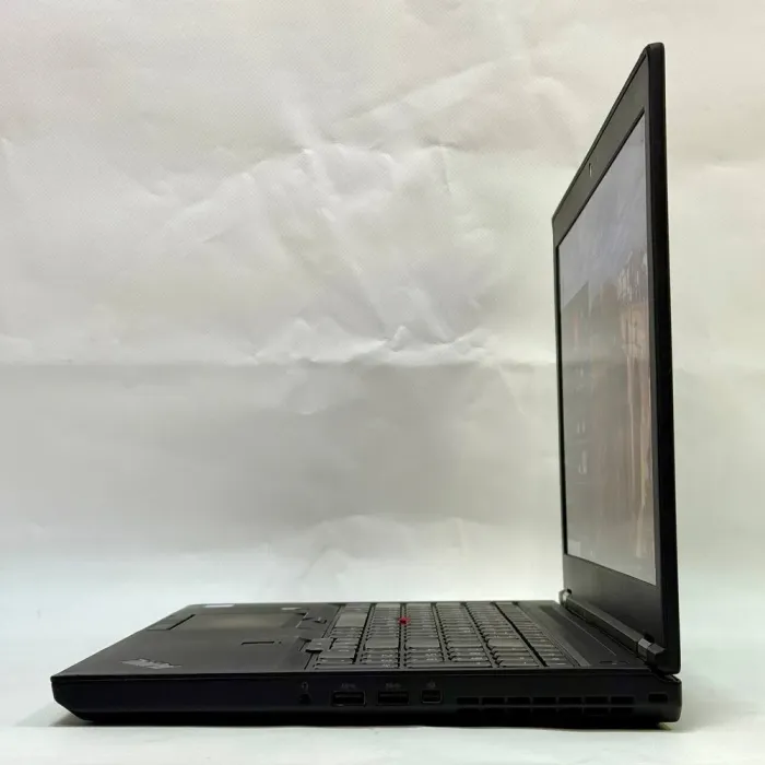 Мобільна робоча станція Lenovo ThinkPad P51 / 15,6" (3840x2160) IPS / Intel Core i7-7700HQ (4 (8) ядер по 2,8 - 3,8 ГГц) / 16 ГБ DDR4 / 512 ГБ SSD / nVidia Quadro M1200, 4 ГБ GDDR5, 128-біт / WebCam / Windows 10 Pro б/в - зображення 6