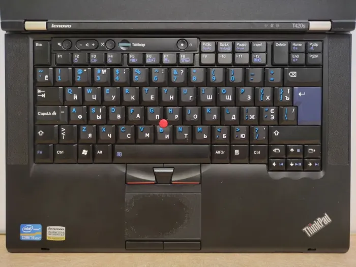 Ноутбук Б-клас Lenovo ThinkPad T420s / 14" (1600x900) TN / Intel Core i5-2520M (2 (4) ядра по 2.5 - 3.2 GHz) / 4 GB DDR3 / 120 GB SSD / Intel HD Graphics 3000 / WebCam / Без АКБ б/в - зображення 3