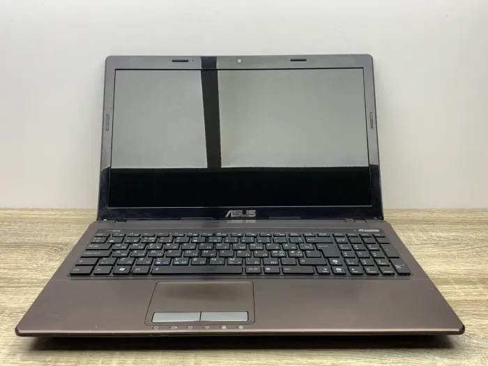 Ноутбук Б-клас Asus X53E / 15.6" (1366x768) TN / Intel Core i5-2520M (2 (4) ядра по 2.5 - 3.2 GHz) / 8 GB DDR3 / 120 GB SSD / Intel HD Graphics 3000 / WebCam / DVD-ROM / Без АКБ б/в - зображення 2