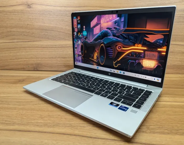 Ультрабук Б-клас HP EliteBook 840 G8 / 14" (1920x1080) IPS / Intel Core i7-1165G7 (4 (8) ядра по 2.8 - 4.7 GHz) / 16 GB DDR4 / 480 GB SSD / Intel Iris Xe Graphics / WebCam / TouchID / Windows 10 б/в - зображення 6