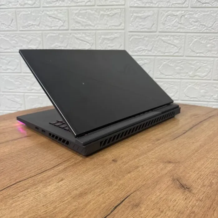 Ігровий ноутбук Б-клас Asus ROG Strix G16 G614JI / 16" (2560x1600) IPS / Intel Core i9-13980HX (24 (32) ядра по 4.0 - 5.6 GHz) / 32 GB DDR5 / 1000 GB SSD / nVidia GeForce RTX 4070, 8 GB GDDR6, 128-bit / WebCam б/в - зображення 6