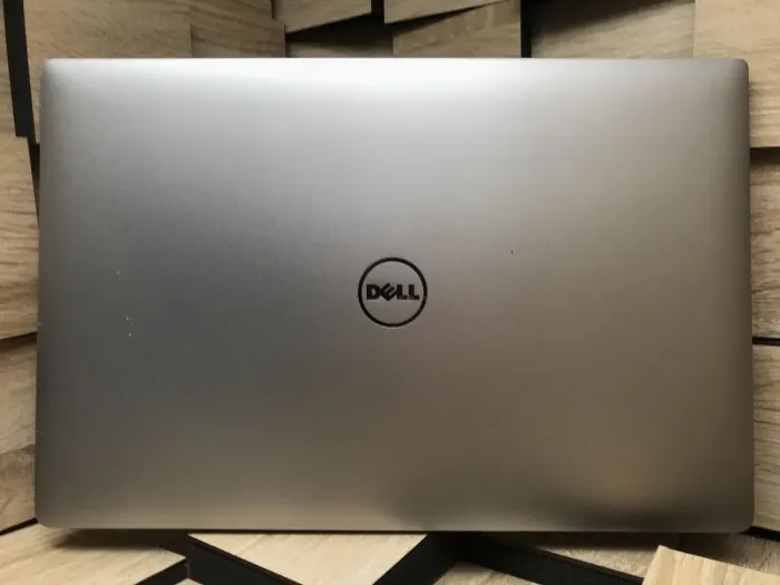 Мобільна робоча станція Б-клас Dell Precision 5520 / 15.6" (1920x1080) IPS / Intel Core i7-7820HQ (4 (8) ядра по 2.9 - 3.9 GHz) / 8 GB DDR4 / 256 GB SSD M.2 / nVidia Quadro M1200, 4 GB GDDR5, 128-bit / WebCam / Windows 11 б/в - зображення 8