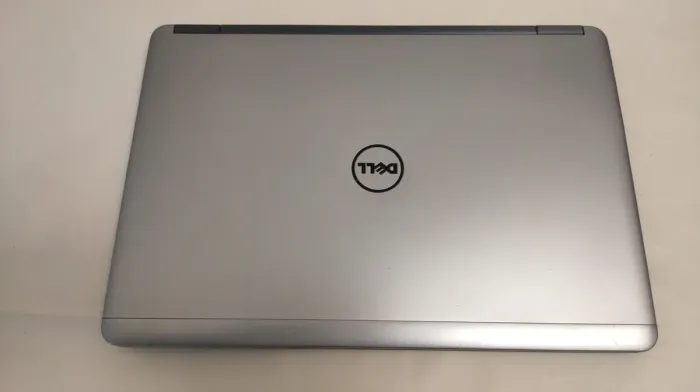 Ноутбук Dell Latitude E7440 / 14" (1366x768) TN / Intel Core i5-4310U (2 (4) ядра по 2.0 - 3.0 GHz) / 8 GB DDR3 / 256 GB SSD / Intel HD Graphics 4400 / WebCam / DVD-ROM б/в - зображення 7