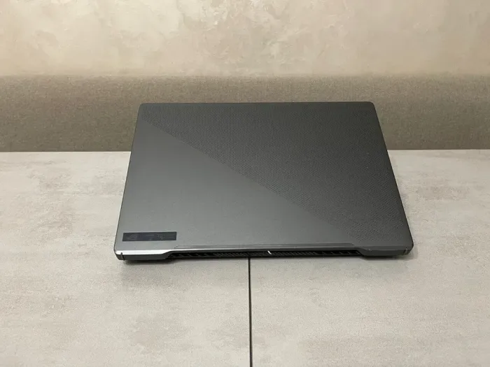 Ігровий ноутбук Asus ROG Zephyrus G16 GU603 / 15.6" (1920x1080) IPS / Intel Core i7-13620H (10 (16) ядер по 3,6 - 4,9 ГГц) / 16 ГБ DDR4 / 512 ГБ SSD M.2 / nVidia GeForce RTX 4060, 8 ГБ GDDR6, 128-bit / WebCam б/в - зображення 8