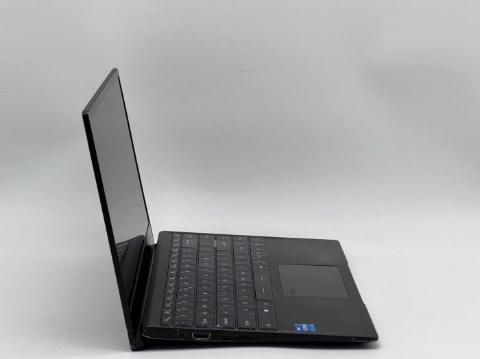 Ультрабук Б-класс MSI Summit B14 A11M-077US / 14" (1920x1080) IPS / Intel Core i5-1135G7 (4 (8) ядра по 2.4 - 4.2 GHz) / 16 GB DDR4 / 512 GB SSD / Intel Iris Xe Graphics / WebCam б/в - изображение 3