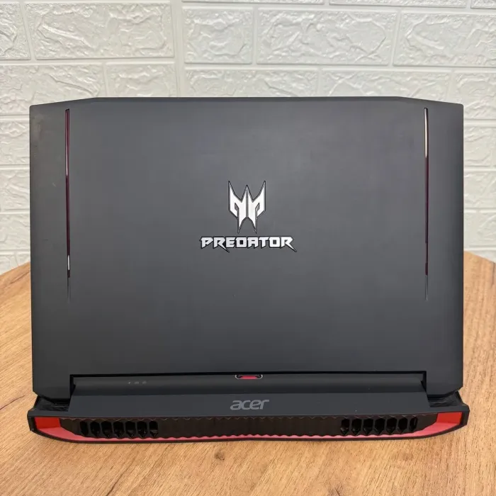 Ігровий ноутбук Б-клас Acer Predator 15 G9-591 / 15.6" (1920x1080) IPS / Intel Core i7-6700HQ (4 (8) ядра по 2.6 - 3.5 GHz) / 32 GB DDR4 / 256 GB SSD + 1000 GB HDD / nVidia GeForce GTX 980M, 4 GB GDDR5, 256-bit / WebCam б/в - зображення 3