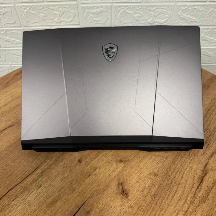 Ігровий ноутбук MSI Pulse GL76 12UGK / 17.3" (1920x1080) IPS / Intel Core i7-12700H (14 (20) ядер по 3.5 - 4.7 GHz) / 16 GB DDR4 / 512 GB SSD / nVidia GeForce RTX 3070, 8 GB GDDR6, 256-bit / WebCam б/в - зображення 3