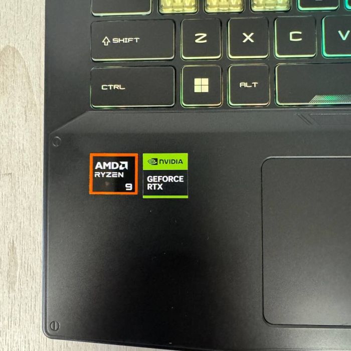 Ігровий ноутбук MSI Katana A15 AI B8VG / 15,6" (1920x1080) IPS / AMD Ryzen 9 8945HS (8 (16) ядер по 4,0 – 5,2 ГГц) / 16 ГБ DDR5 / 1000 ГБ SSD / nVidia GeForce RTX 4070, 8 ГБ GDDR6, 128-біт / Веб-камера б/в - изображение 8