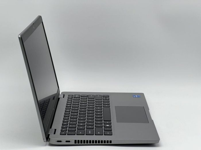 Ультрабук Б-клас Dell Latitude 5430 / 14" (1920x1080) IPS / Intel Core i5-1235U (10 (12) ядер по 1.3 - 4.4 GHz) / 16 GB DDR4 / 240 GB SSD / Intel Iris Xe Graphics / WebCam б/в - зображення 5