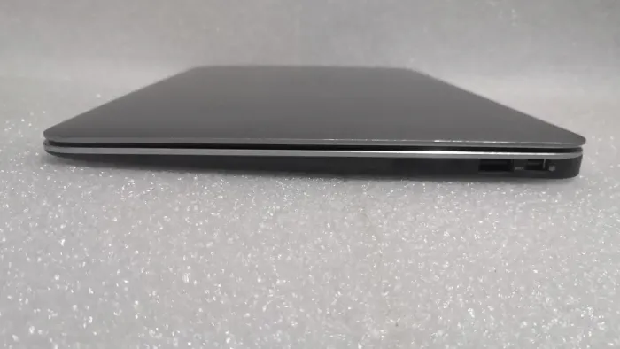 Ультрабук Б-клас Dell / 13.3" IPS / Core i5-3337U (2(4) ядра по 1.8-2.7 GHz) / 8GB DDR3 / 250GB SSD / HD Graphics 4000 / WebCam / Mini DisplayPort б/в - зображення 7