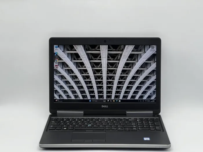 Мобільна робоча станція Dell Precision 7510 / 15.6" (1920x1080) IPS / Intel Core i7-6820HQ (4 (8) ядра по 2.7 - 3.6 GHz) / 16 GB DDR4 / 480 GB SSD / AMD FirePro W5170M, 2 GB GDDR5, 128-bit / WebCam б/в - зображення 2