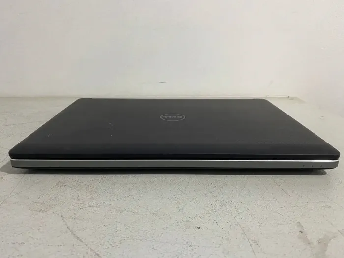 Мобільна робоча станція Dell Precision 7510 / 15,6" (1920x1080) IPS / Intel Core i5-6300HQ (4 ядра по 2,3 - 3,2 ГГц) / 16 ГБ DDR4 / 256 ГБ SSD / nVidia Quadro M1000M, 2 ГБ GDDR5, 128-біт / WebCam б/в - зображення 5