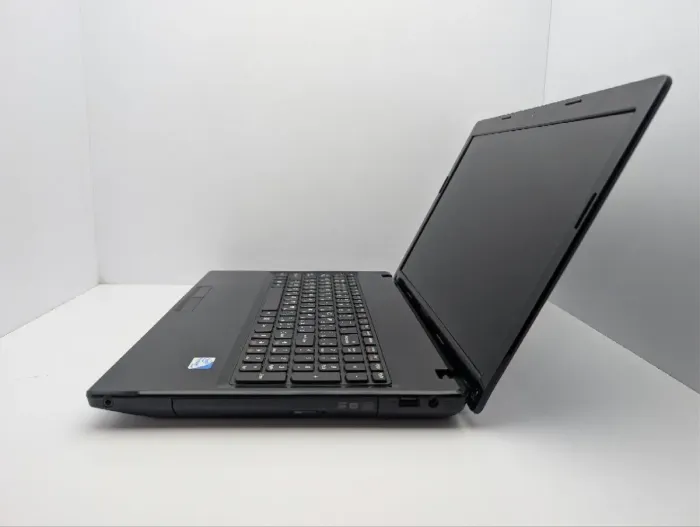 Ноутбук Lenovo G580 / 15.6" (1366x768) TN / Intel Pentium 2020M (2 ядра по 2.4 GHz) / 8 GB DDR3 / 320 GB HDD / Intel HD Graphics / WebCam / DVD-ROM б/в - зображення 5