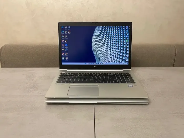 Ноутбук HP EliteBook 850 G6 / 15.6" (1920x1080) IPS / Intel Core i5-8365U (4 (8) ядра по 1.6 - 4.1 GHz) / 16 GB DDR4 / 256 GB SSD / Intel UHD Graphics 620 / WebCam / HDMI б/в - зображення 2