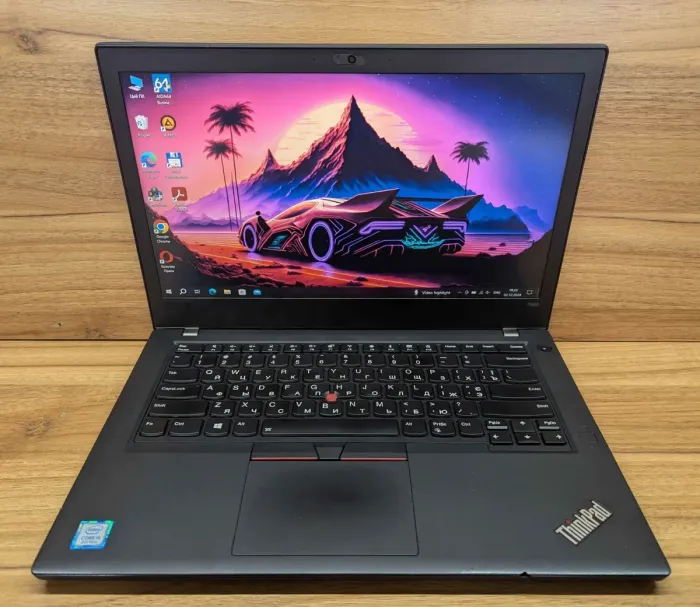 Ноутбук Б-клас Lenovo ThinkPad T480 / 14" (1920x1080) IPS / Intel Core i5-8250U (4 (8) ядра по 1.6 - 3.4 GHz) / 12 GB DDR4 / 512 GB SSD / Intel UHD Graphics 620 / WebCam / TouchID / Windows 10 б/в - зображення 2