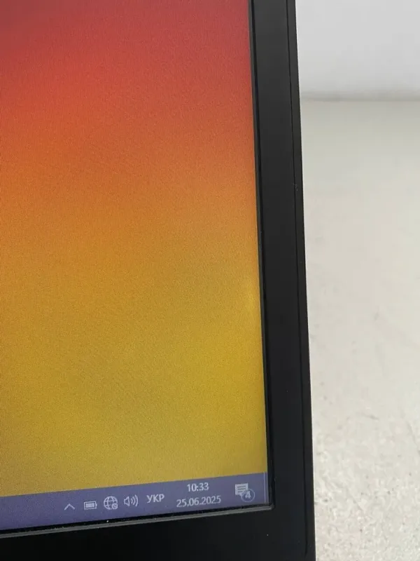 Ноутбук Б-клас Dell Latitude E5470 / 14" (1366x768) TN / Intel Core i5-6300U (2 (4) ядра по 2.4 - 3.0 GHz) / 8 GB DDR3 / 128 GB SSD / Intel HD Graphics 520 / WebCam б/в - зображення 3