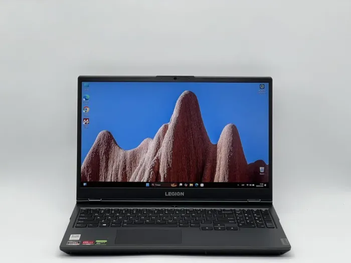 Ігровий ноутбук Lenovo Legion 5 15ARH05 / 15.6" (1920x1080) IPS / AMD Ryzen 5 4600H (6 (12) ядер по 3.0 - 4.0 GHz) / 16 GB DDR4 / 480 GB SSD / nVidia GeForce GTX 1650 Ti, 4GB GDDR6, 128-bit / WebCam б/в - зображення 2