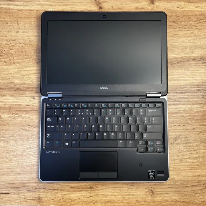 Нетбук Dell Latitude E7240 / 12.5" (1366x768) TN / Intel Core i5-4300U (2 (4) ядра по 1.9 - 2.9 GHz) / 8 GB DDR3 / 256 GB SSD / Intel HD Graphics 4400 / WebCam / Mini DisplayPort б/в - зображення 7