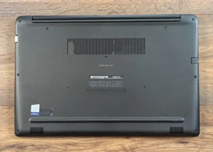 Ноутбук Dell Latitude 3500 / 15.6" (1366x768) TN / Intel Core i5-8265U (4 (8) ядра по 1.6 - 3.9 GHz) / 8 GB DDR4 / 128 GB SSD / Intel UHD Graphics 620 / WebCam / Win 11 б/в - зображення 7